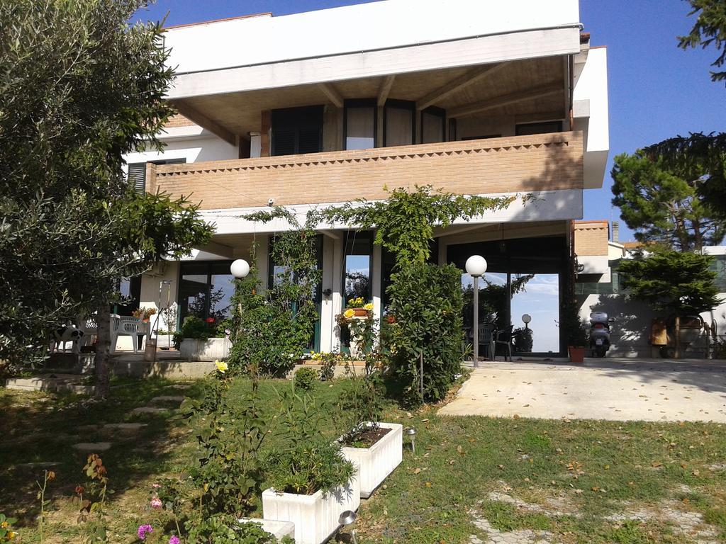 Villa Giuseppe Roseto Degli Abruzzi Pokoj fotografie
